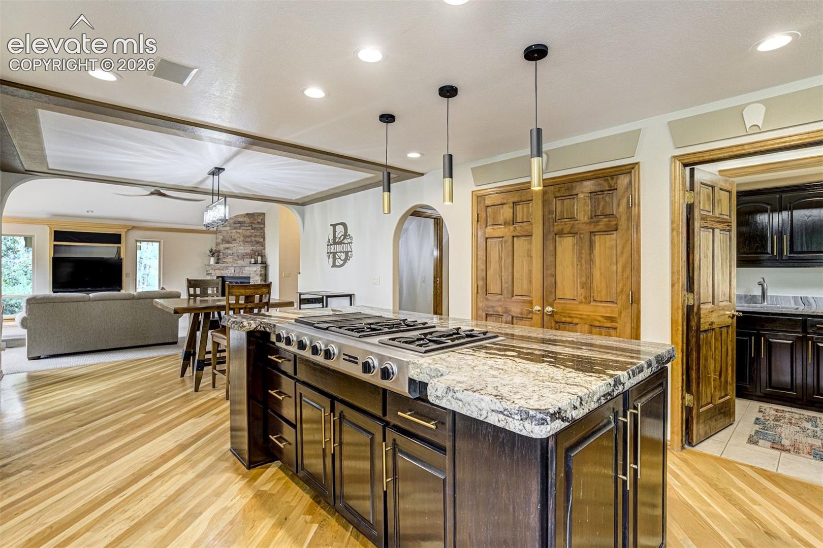 Listing photo 16 for 1851 Gore Drive