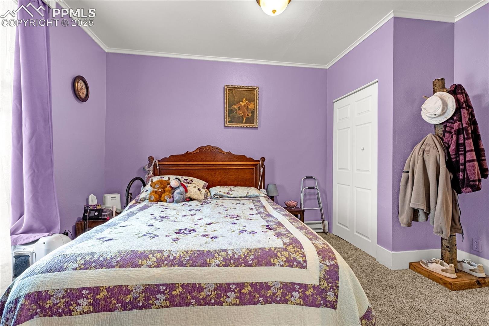 Listing photo 16 for 137 W Eaton Avenue