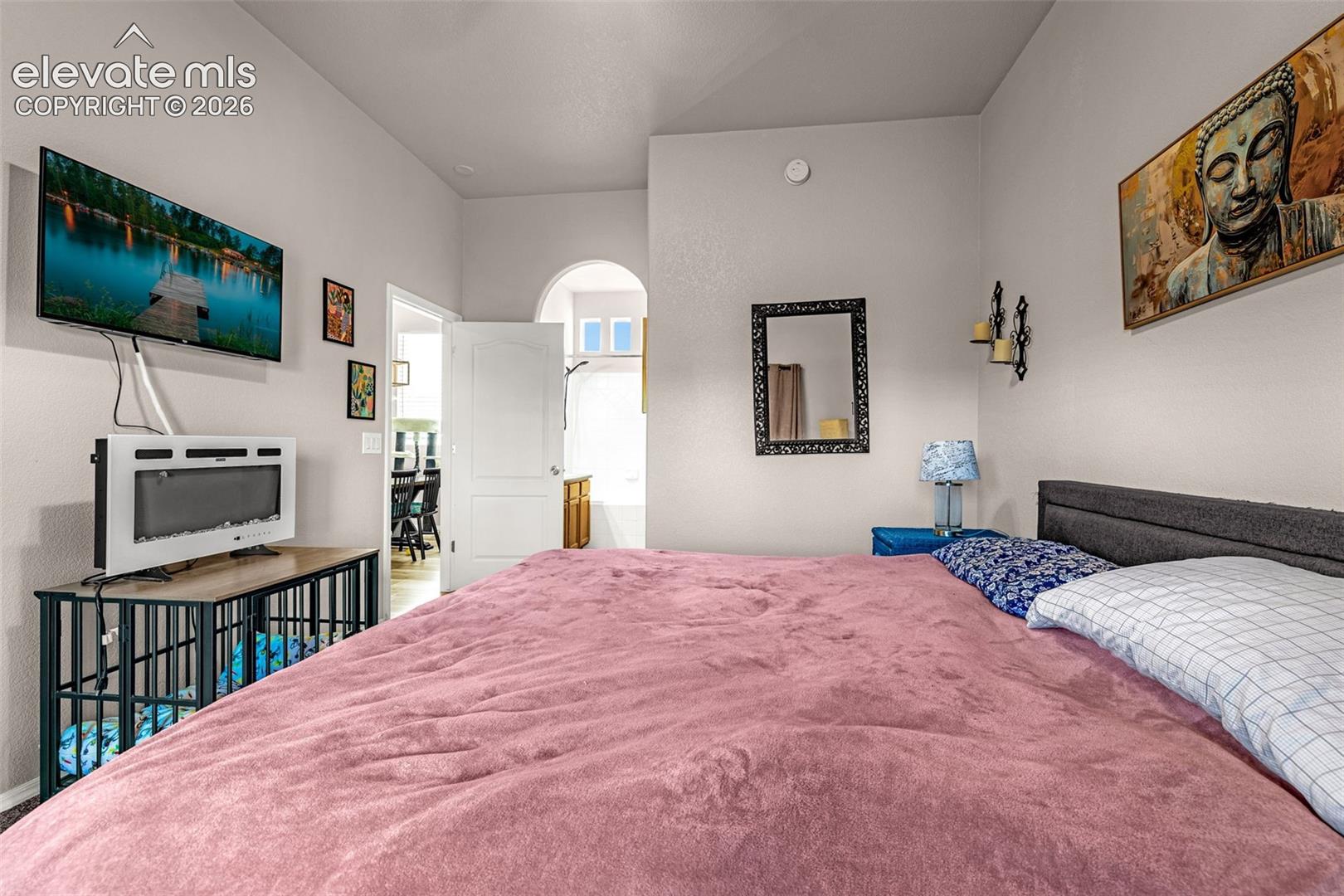Listing photo 20 for 7086 Sand Crest View