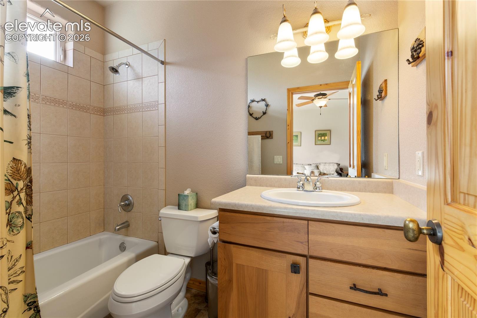 Listing photo 19 for 3290 Hamal Circle