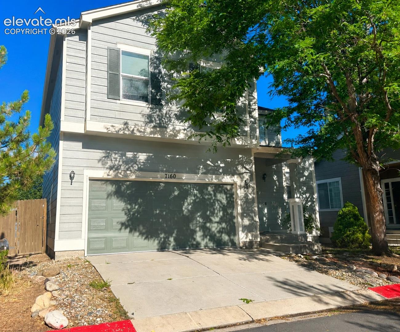 7160 Mount Higgins Heights