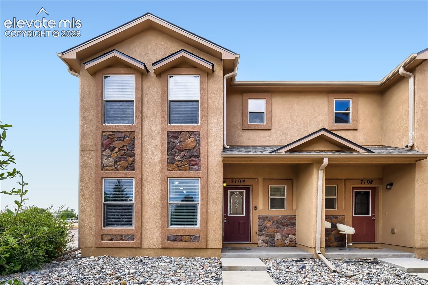 7104 Bracken Place