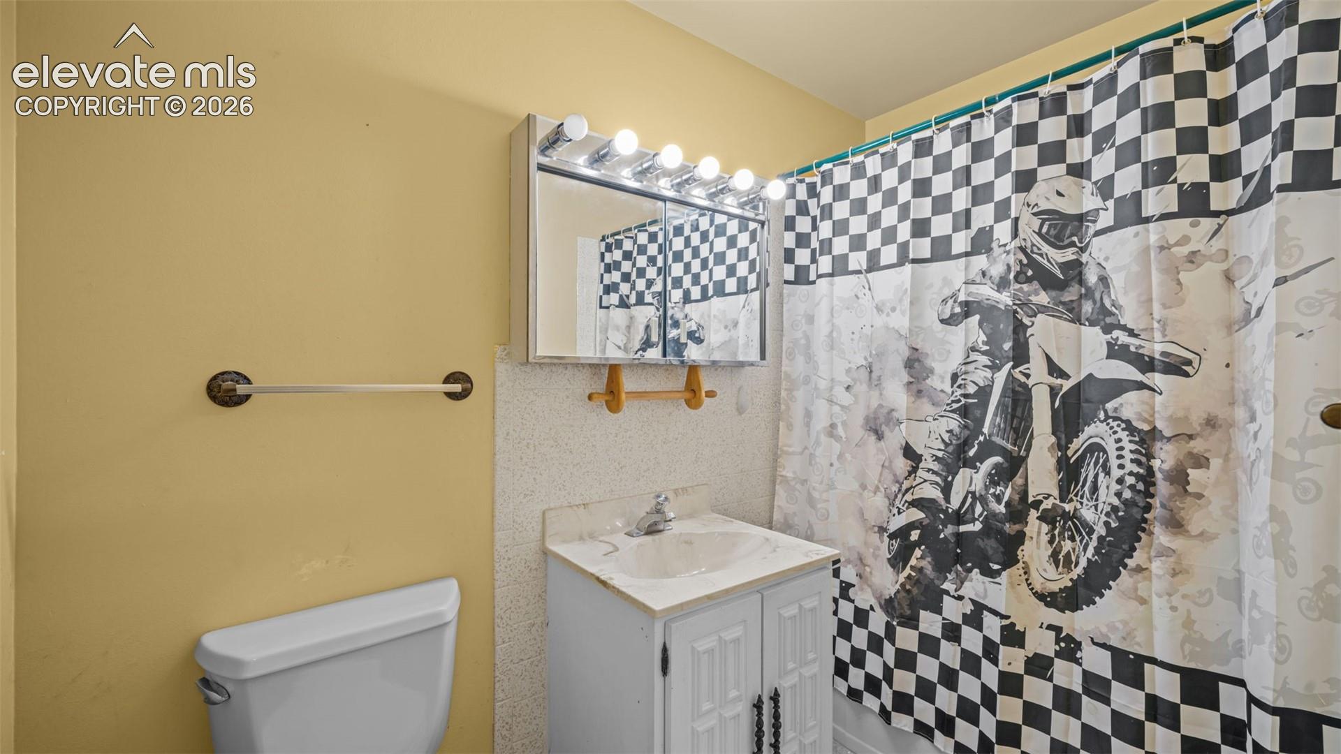 Listing photo 13 for 1819 Yakima Lane