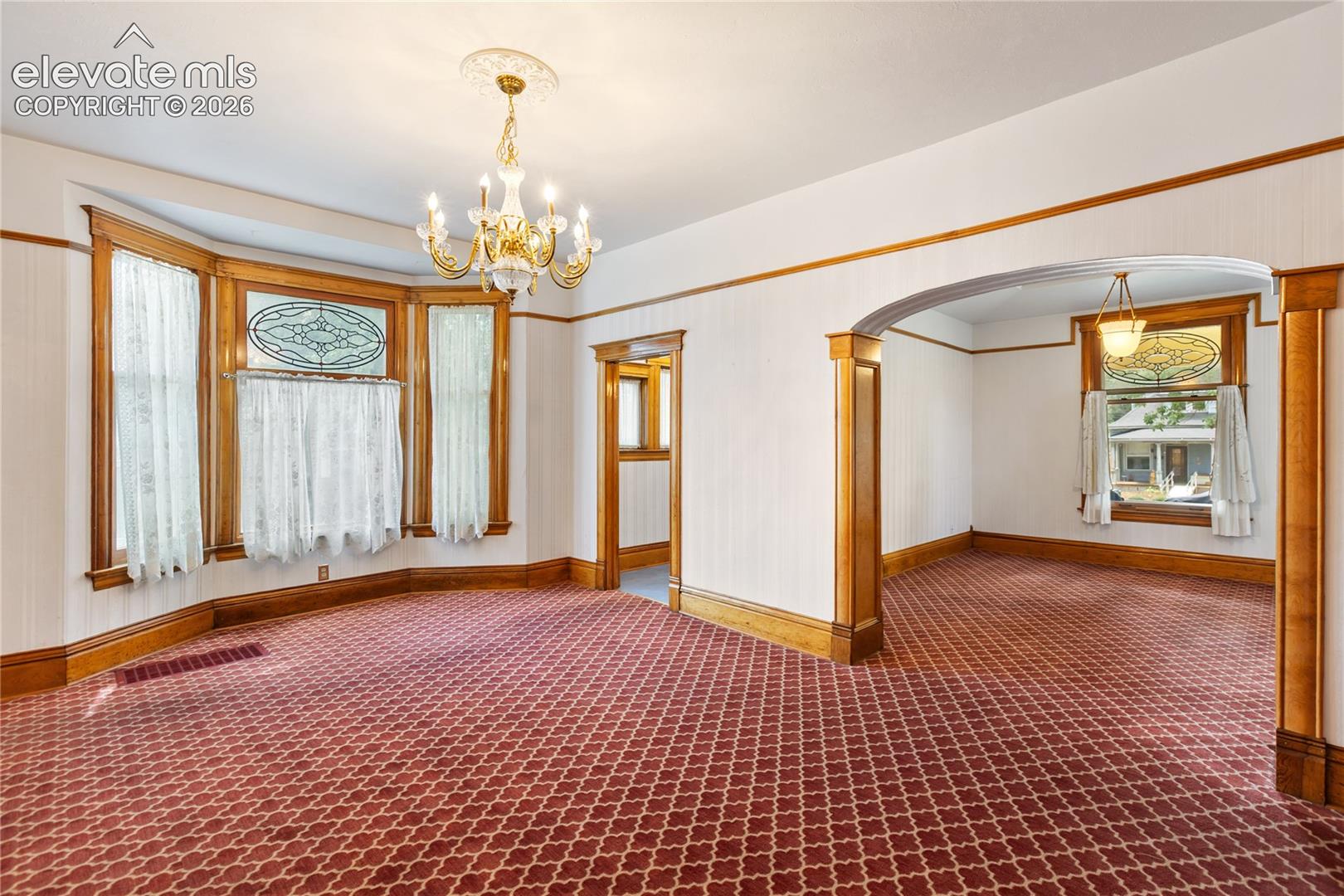 Listing photo 11 for 2210 W Kiowa Street
