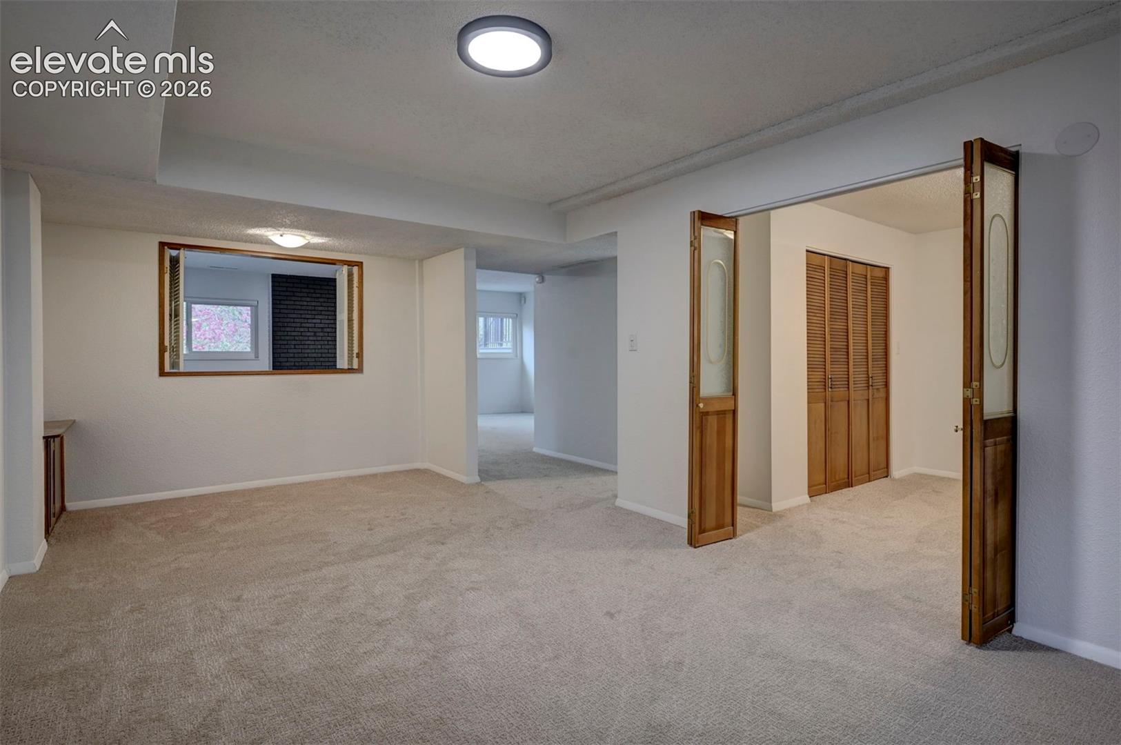 Listing photo 44 for 1018 Zodiac Drive