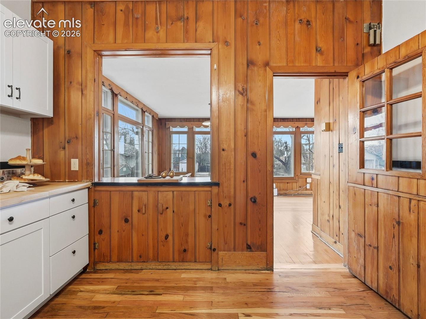 Listing photo 13 for 1912 N Greenwood Street
