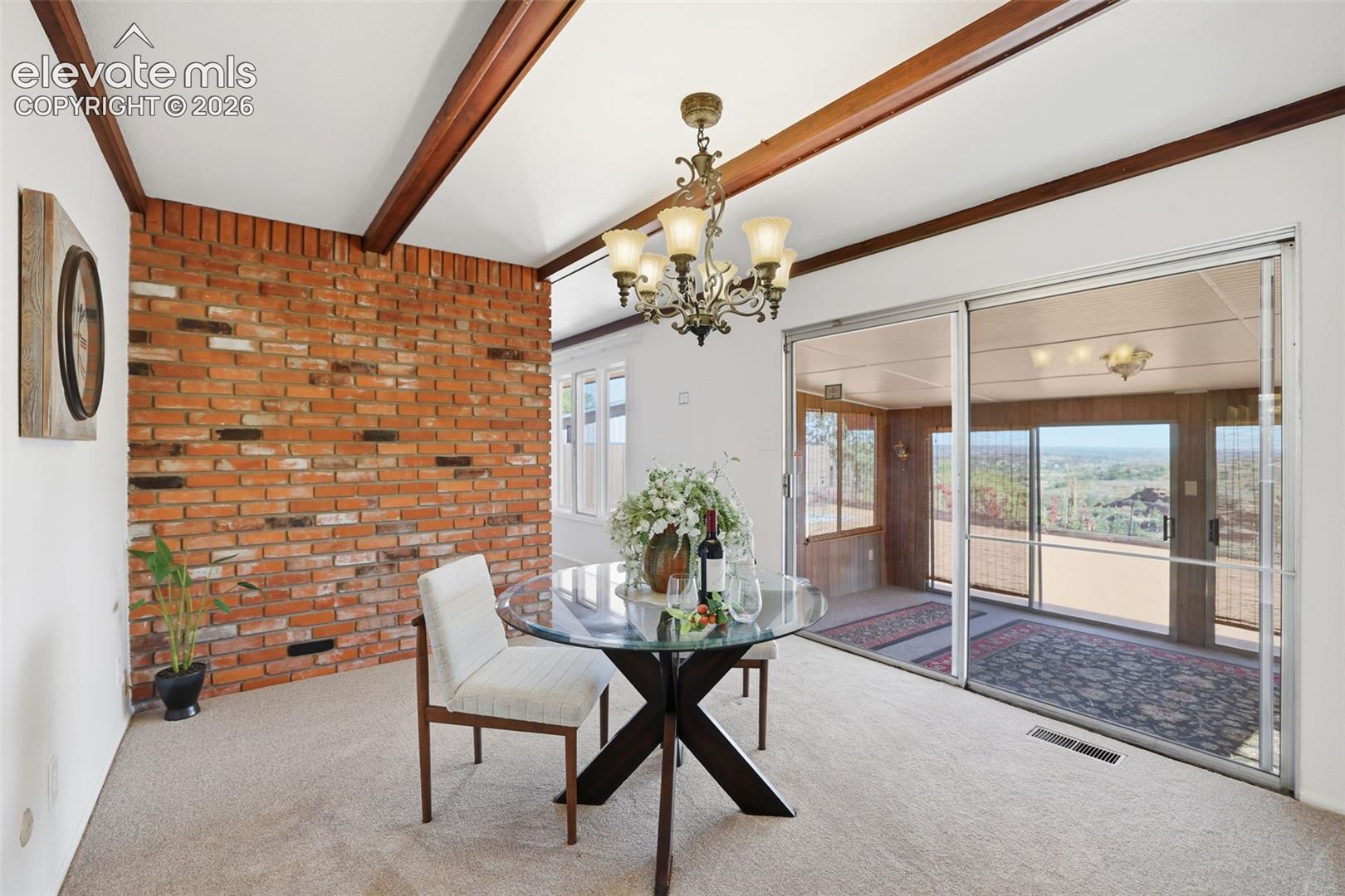 Listing photo 8 for 223 Crystal Hills Boulevard