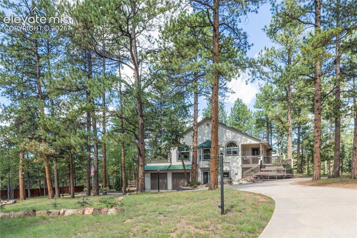 3115 Regent Drive — listing photo