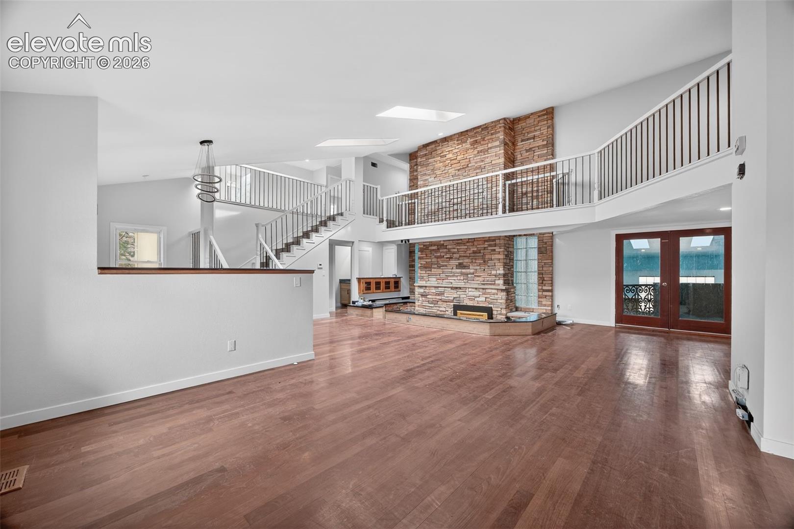 Listing photo 33 for 4180 S Monaco Parkway
