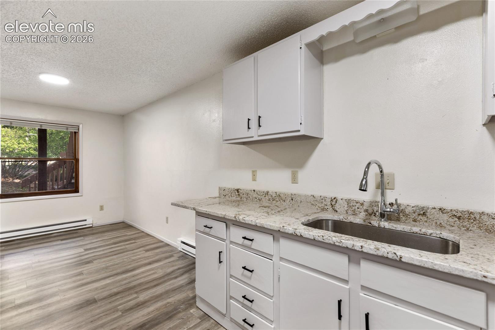 Listing photo 20 for 401 Forest Edge Road A5