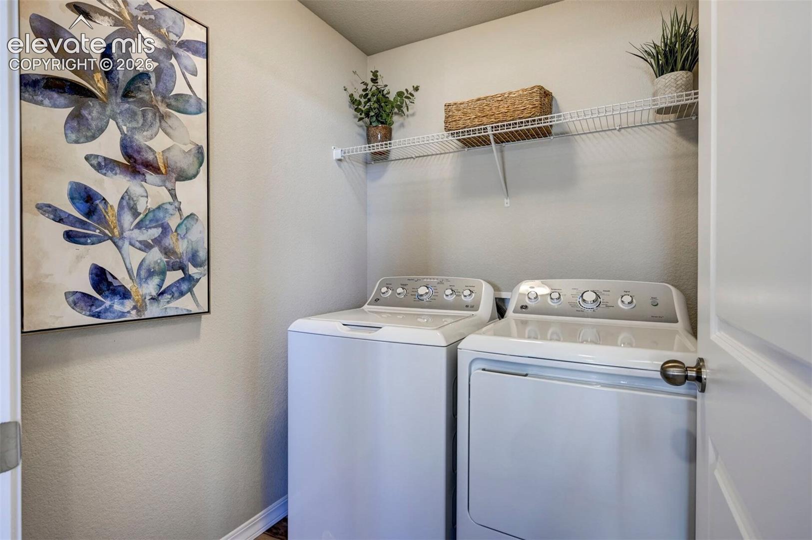 Listing photo 11 for 13664 Nederland Drive