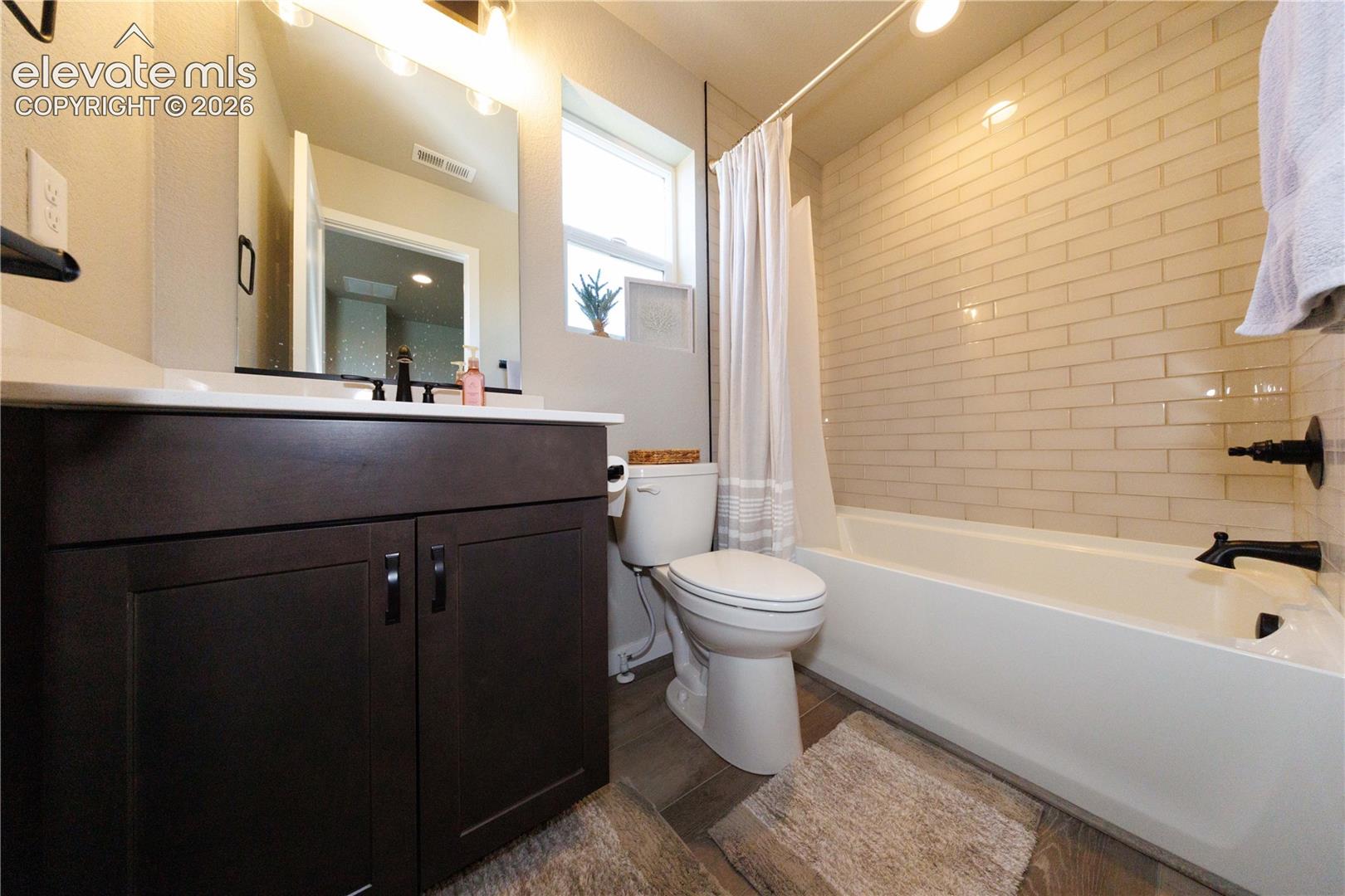 Listing photo 20 for 452 Indian Grass Street