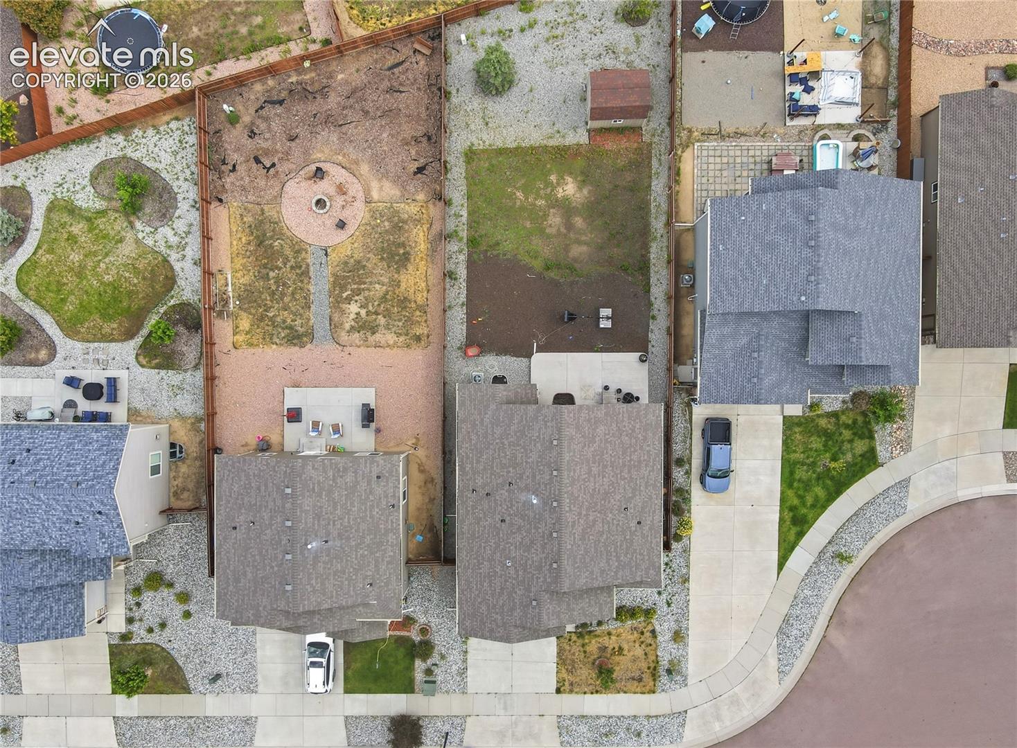 Listing photo 32 for 9437 Beryl Drive