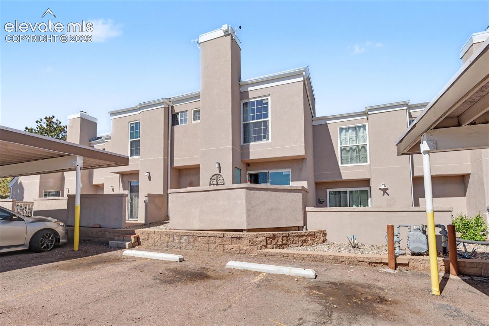 Listing photo 23 for 3110 Van Teylingen Drive E