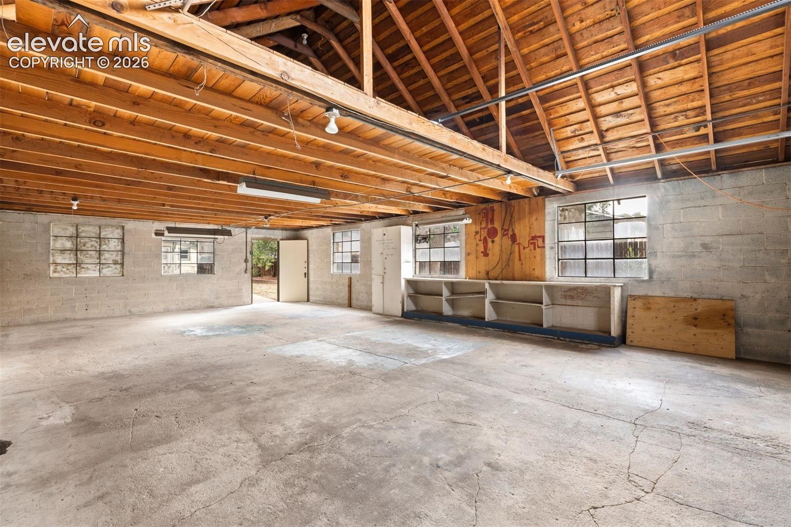 Listing photo 35 for 2309 N Nevada Avenue