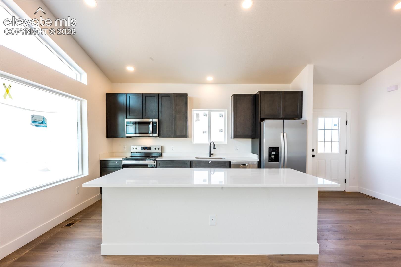 Listing photo 6 for 9335 S Peyton Highway
