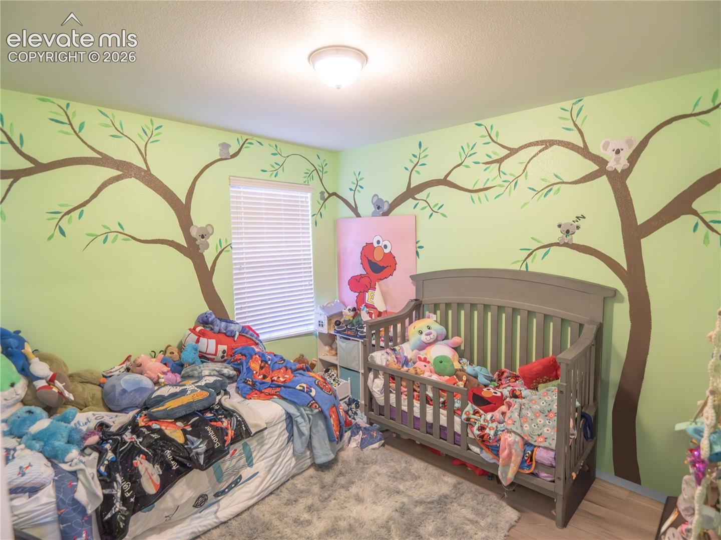 Listing photo 13 for 8806 Silver Glen Drive