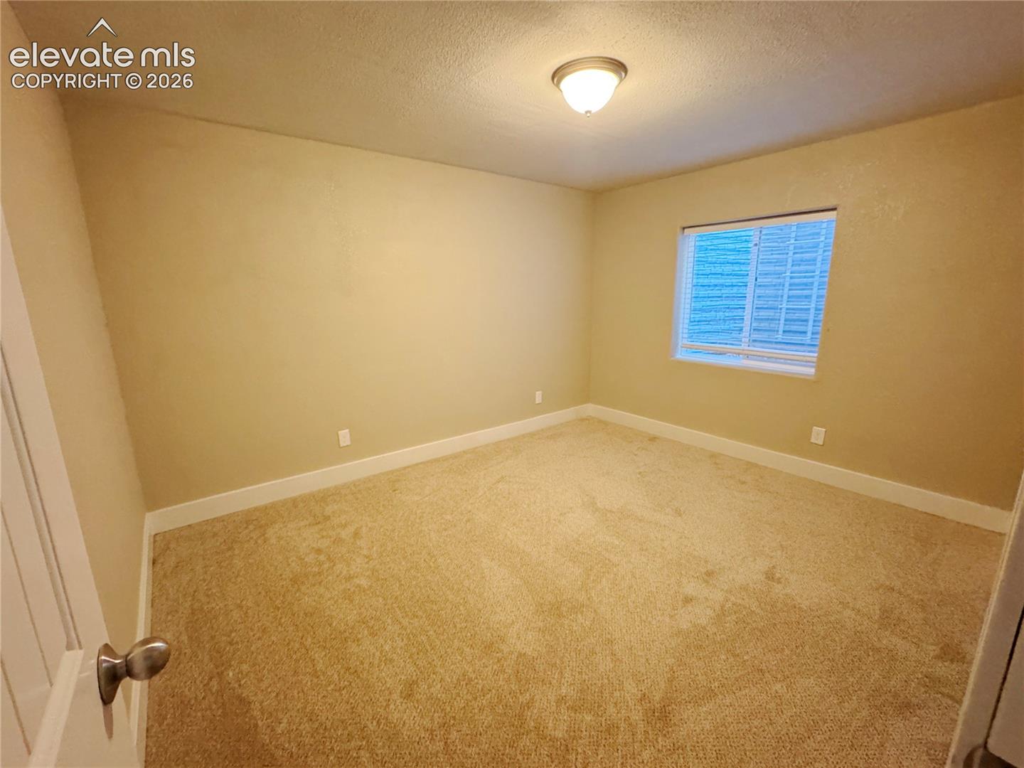 Listing photo 37 for 7961 Sandsmere Drive