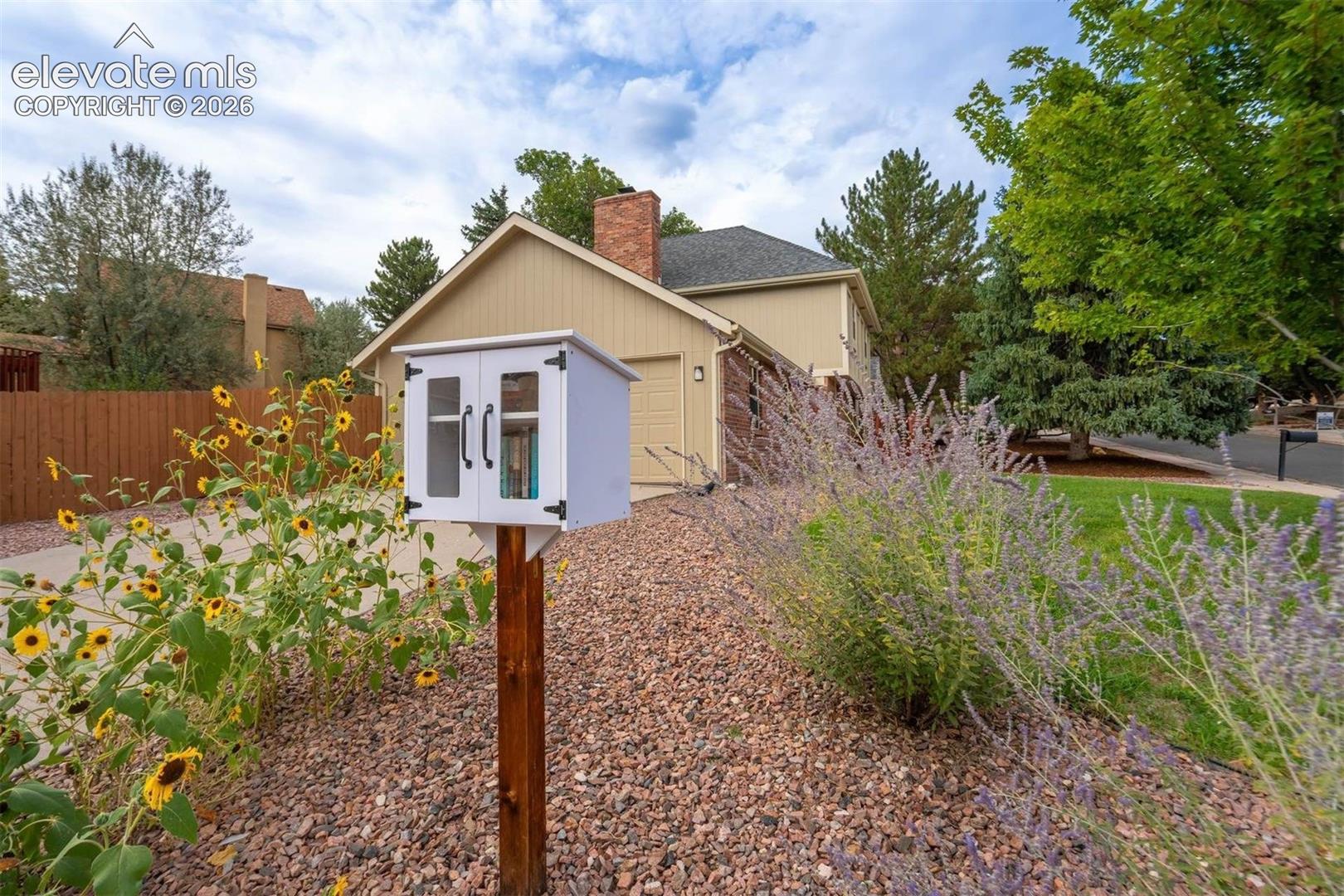 Listing photo 45 for 6510 White Falcon Court