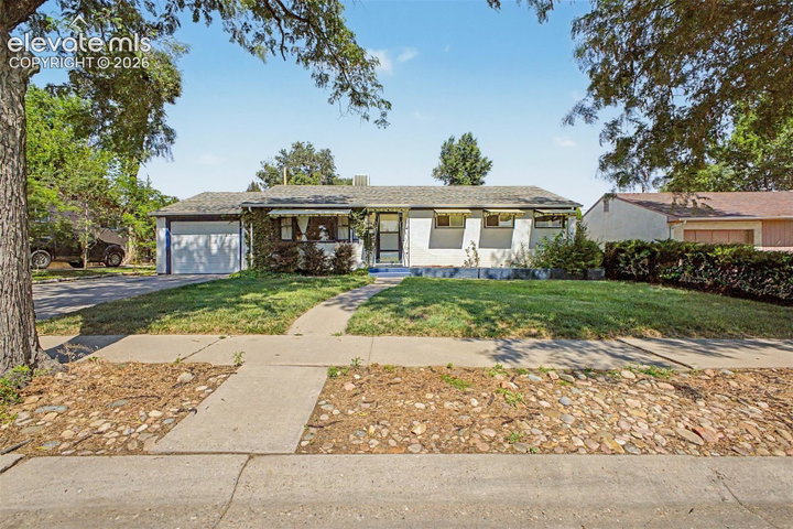 1606 Iroquois Road — listing photo
