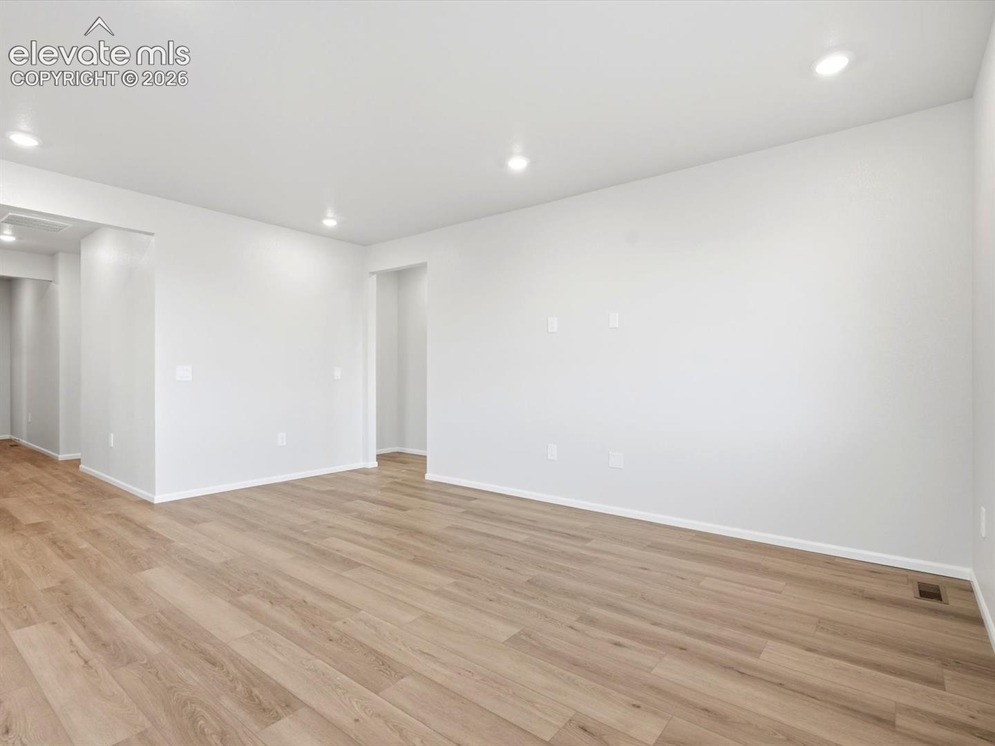 Listing photo 10 for 10803 Rolling Ranch Drive