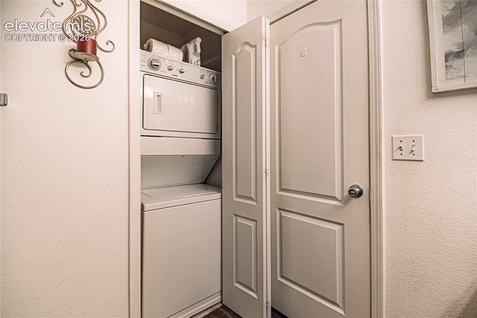 6755 Delmonico Drive, photo 33