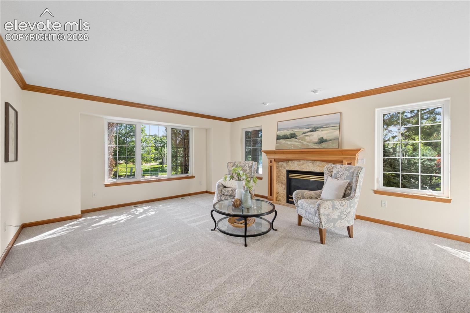 Listing photo 7 for 2285 Vanreen Drive