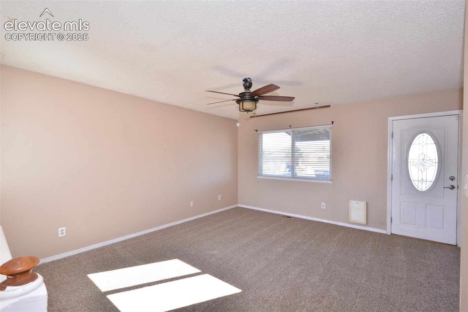 Listing photo 6 for 2040 Fairweather Way