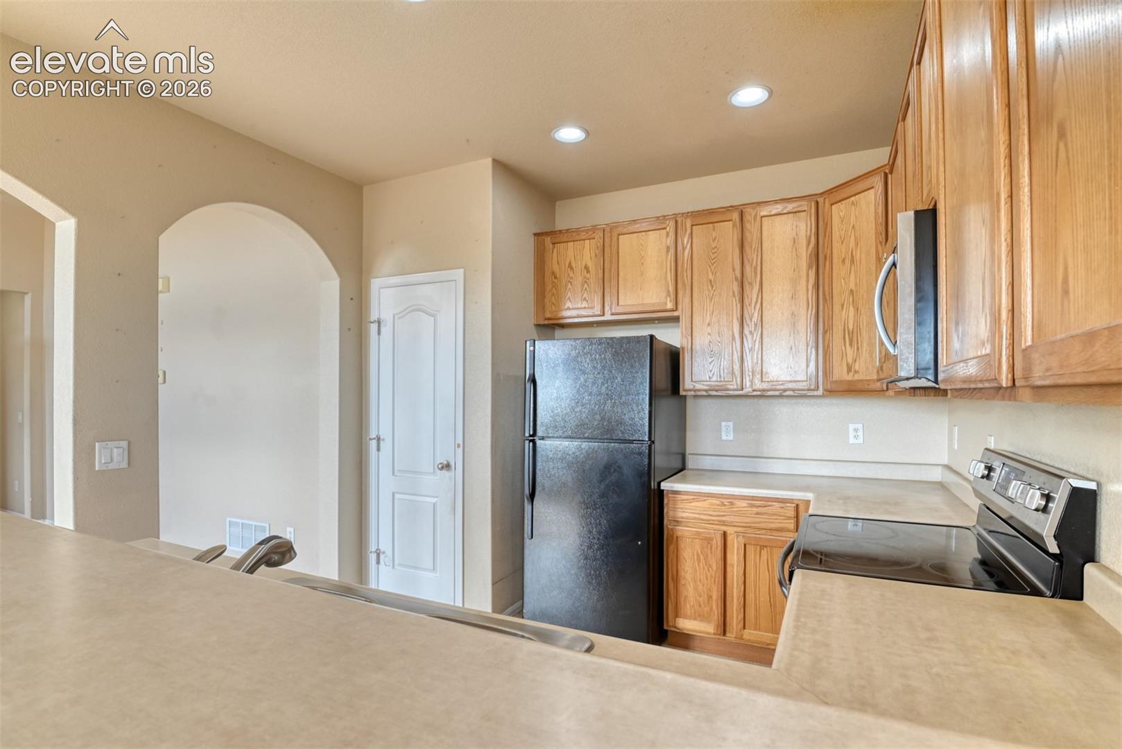 Listing photo 21 for 7985 Kettle Drum Street