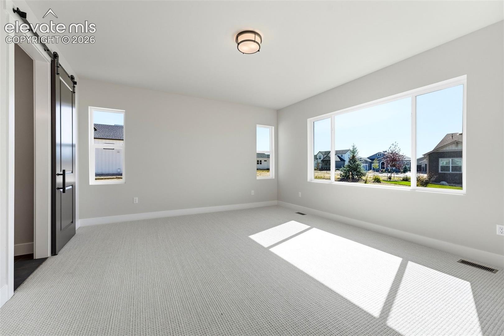 Listing photo 22 for 2429 Sangria Court