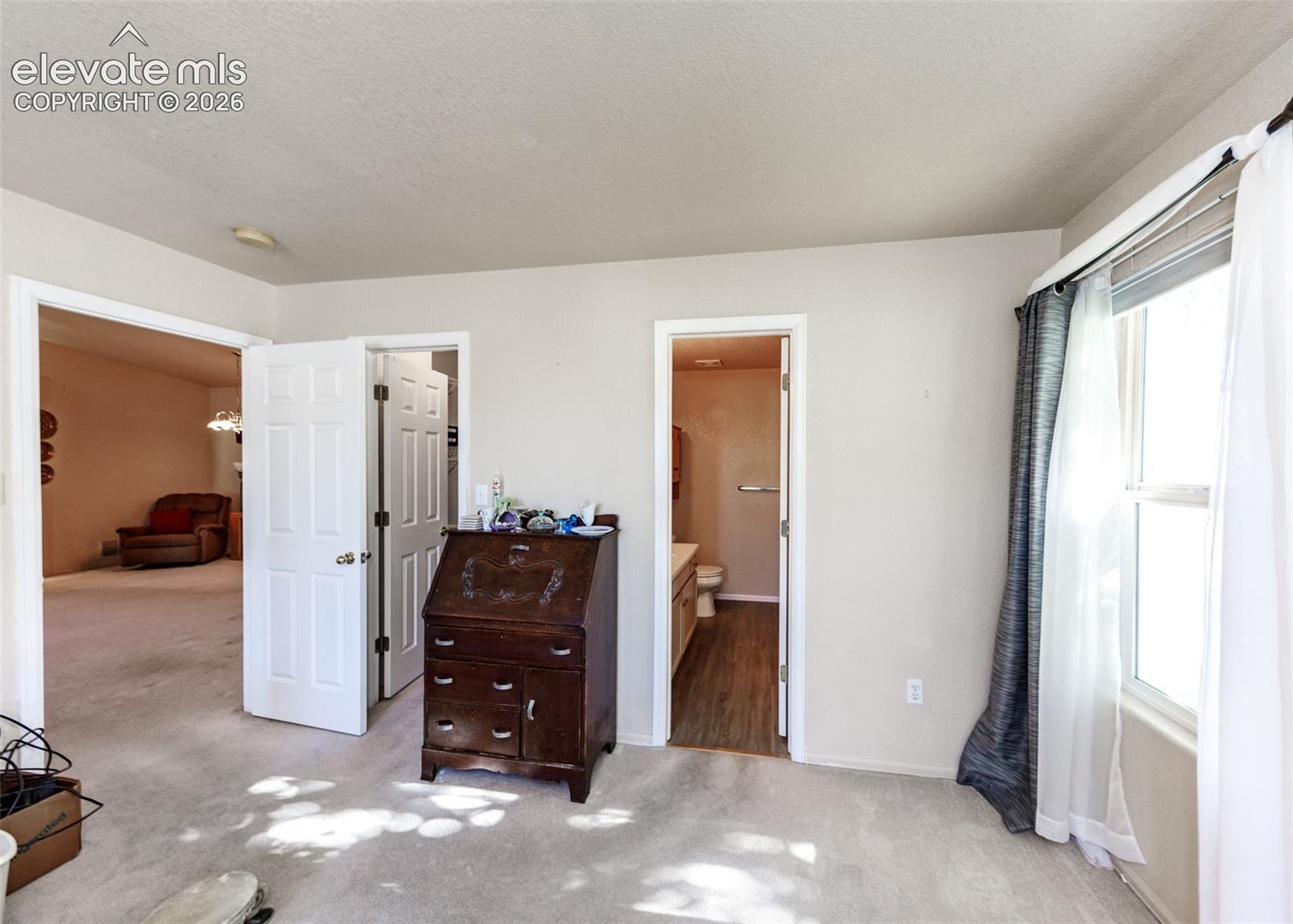Listing photo 29 for 10 Nona Brooks Drive V