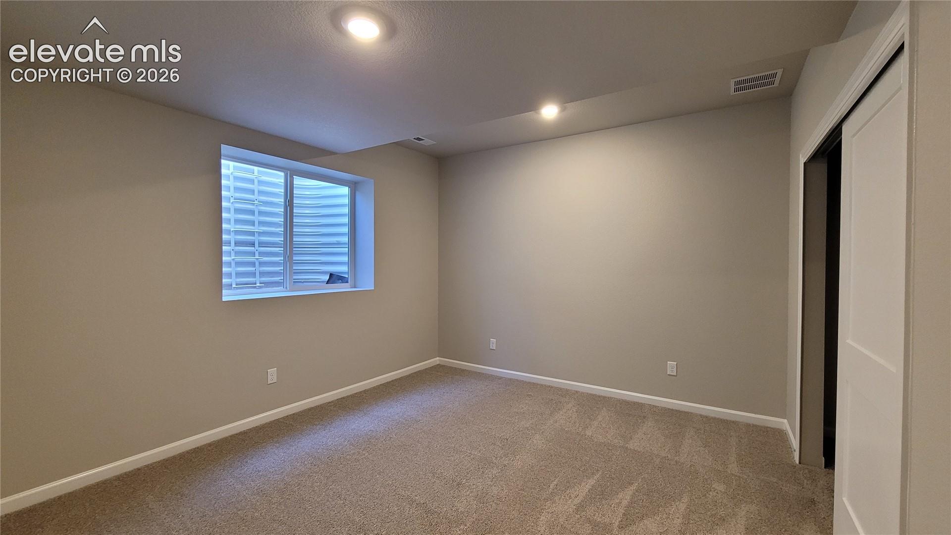 Listing photo 29 for 6658 Miro Lane