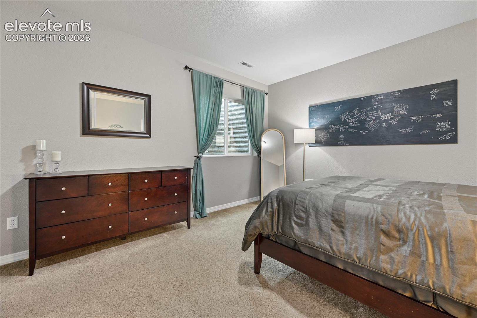 Listing photo 40 for 10637 Echo Canyon Drive
