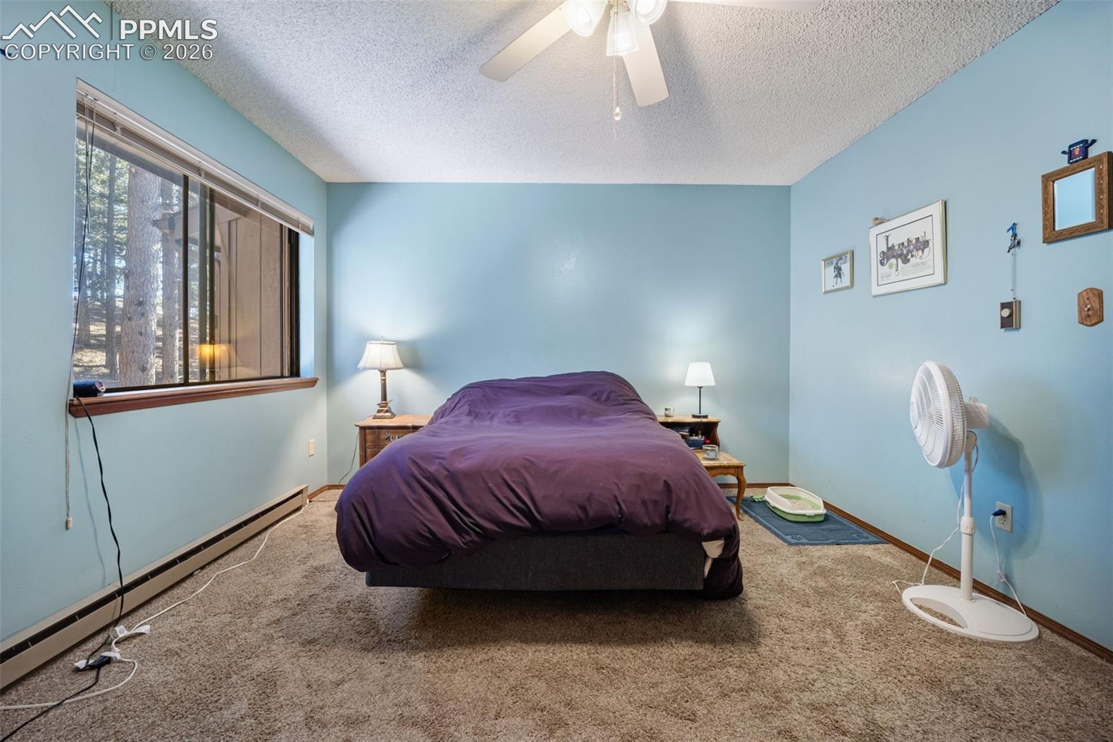 Listing photo 18 for 554 Manor Court C