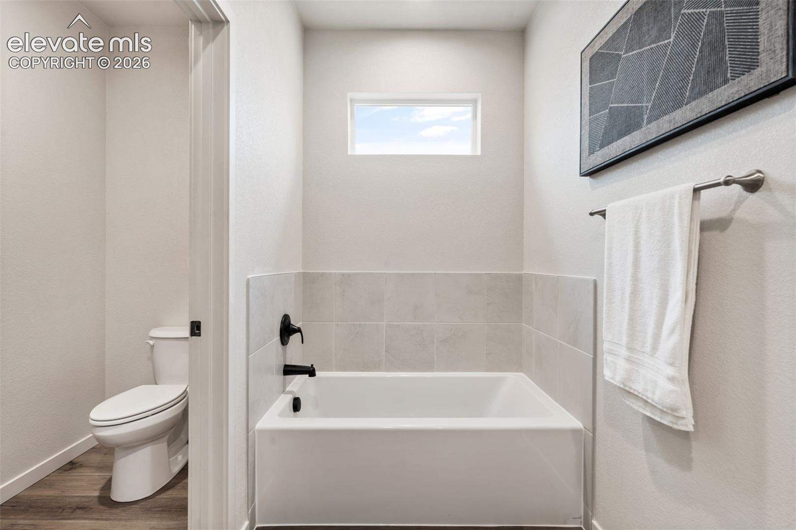 Listing photo 29 for 280 S Meriweather Drive
