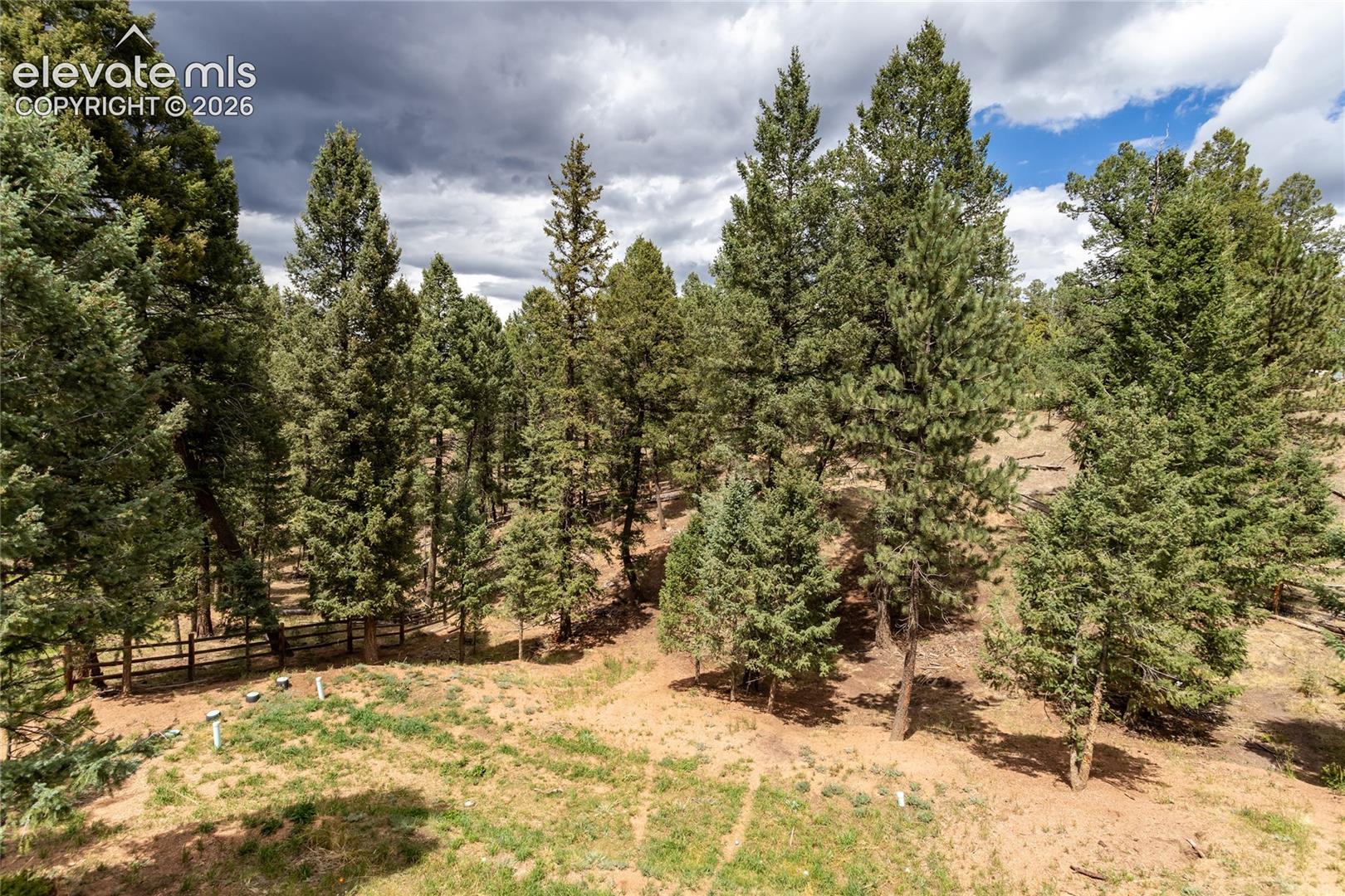 Listing photo 42 for 1427 N Mountain Estates Road