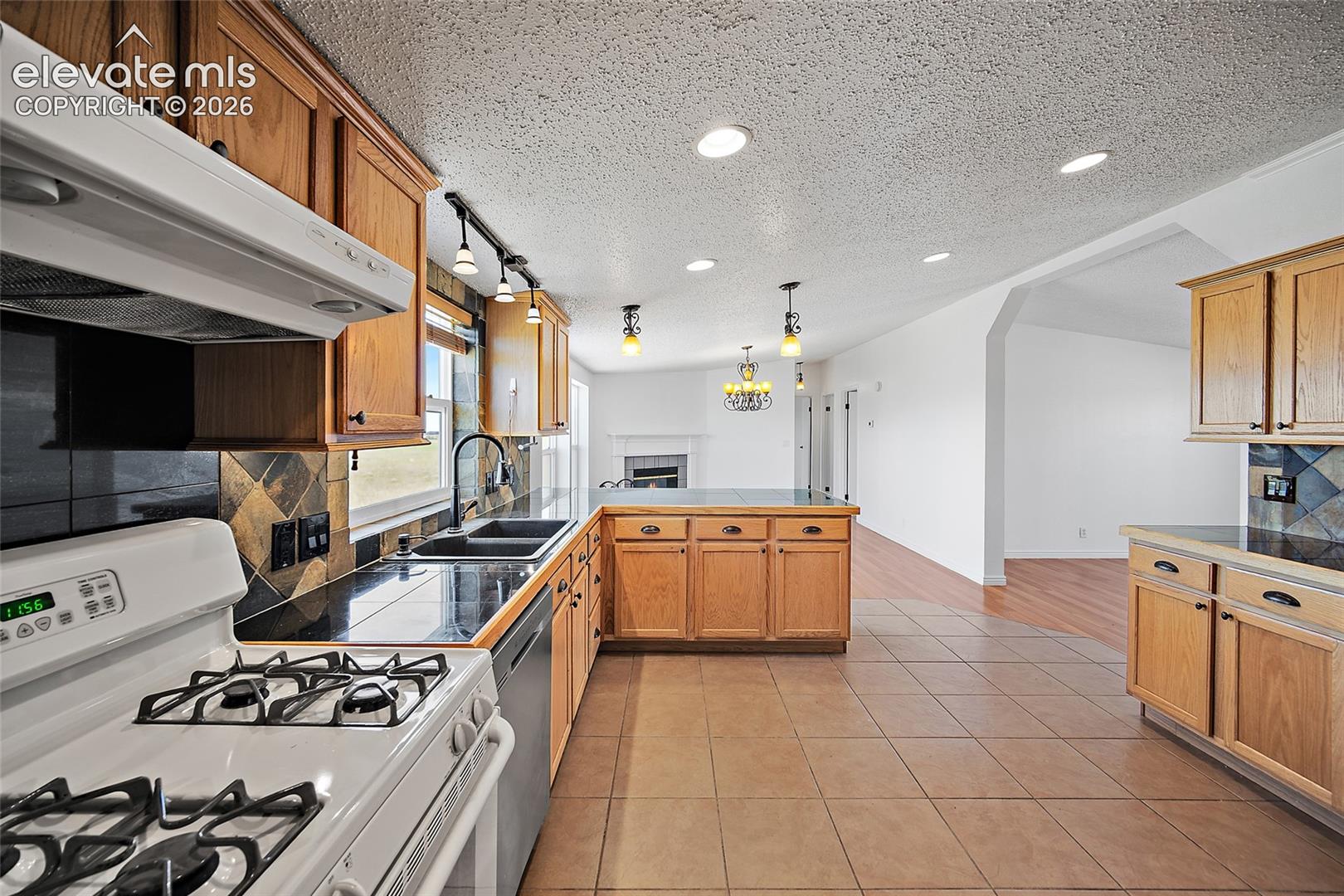 Listing photo 24 for 1385 Antelope Drive