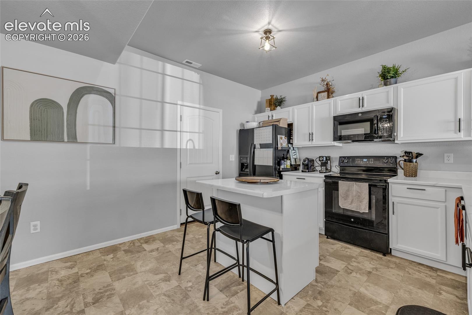 7649 Grand Fir Point, photo 6