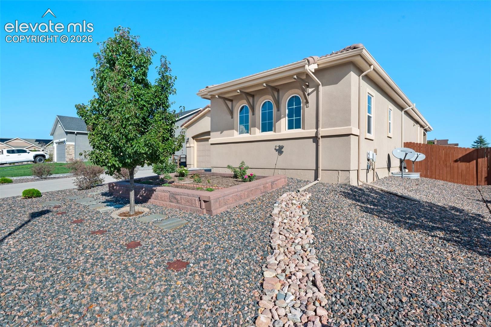 Listing photo 44 for 10933 Checo Way