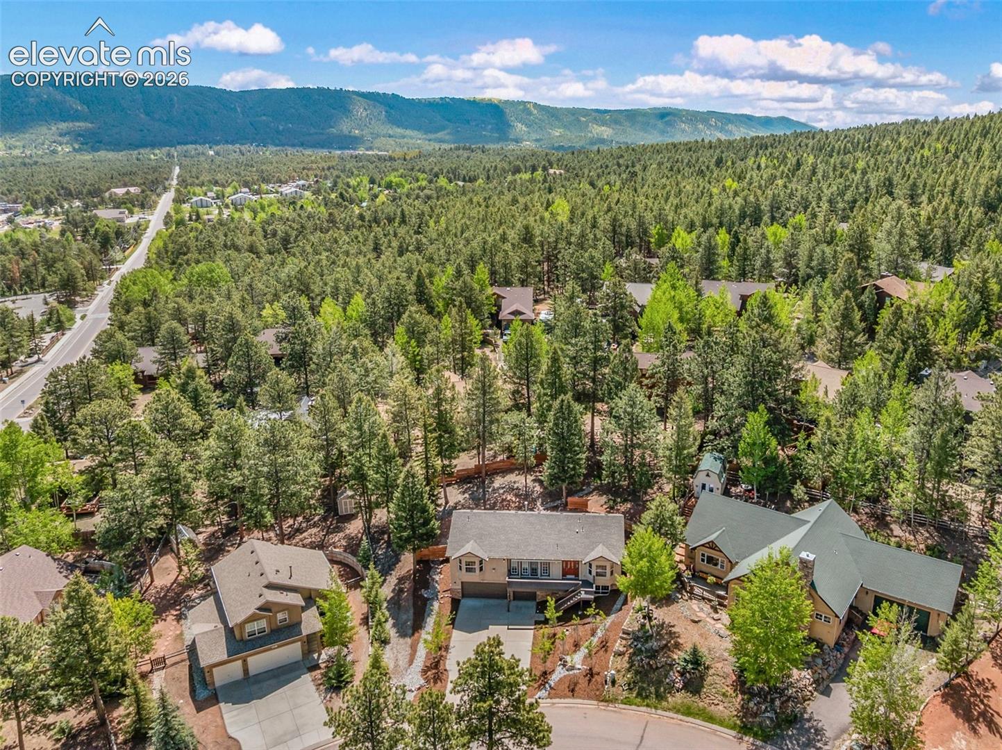 Listing photo 47 for 671 Misty Pines Circle
