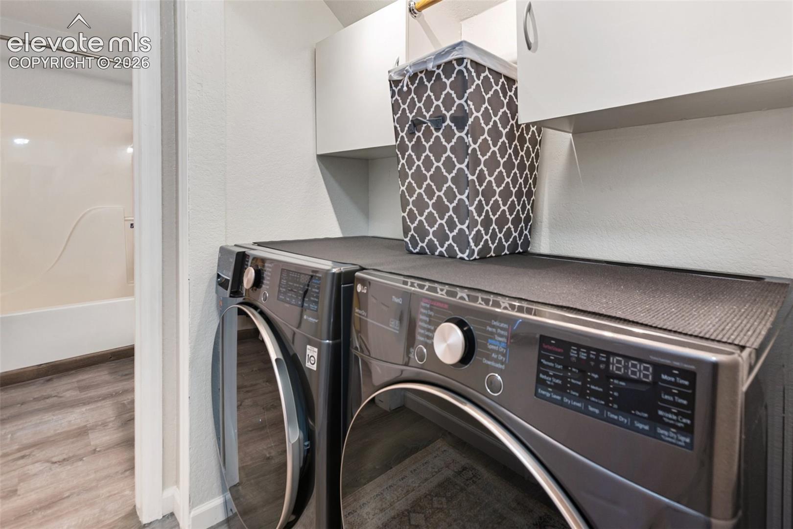 Listing photo 31 for 615 Twinflower Drive