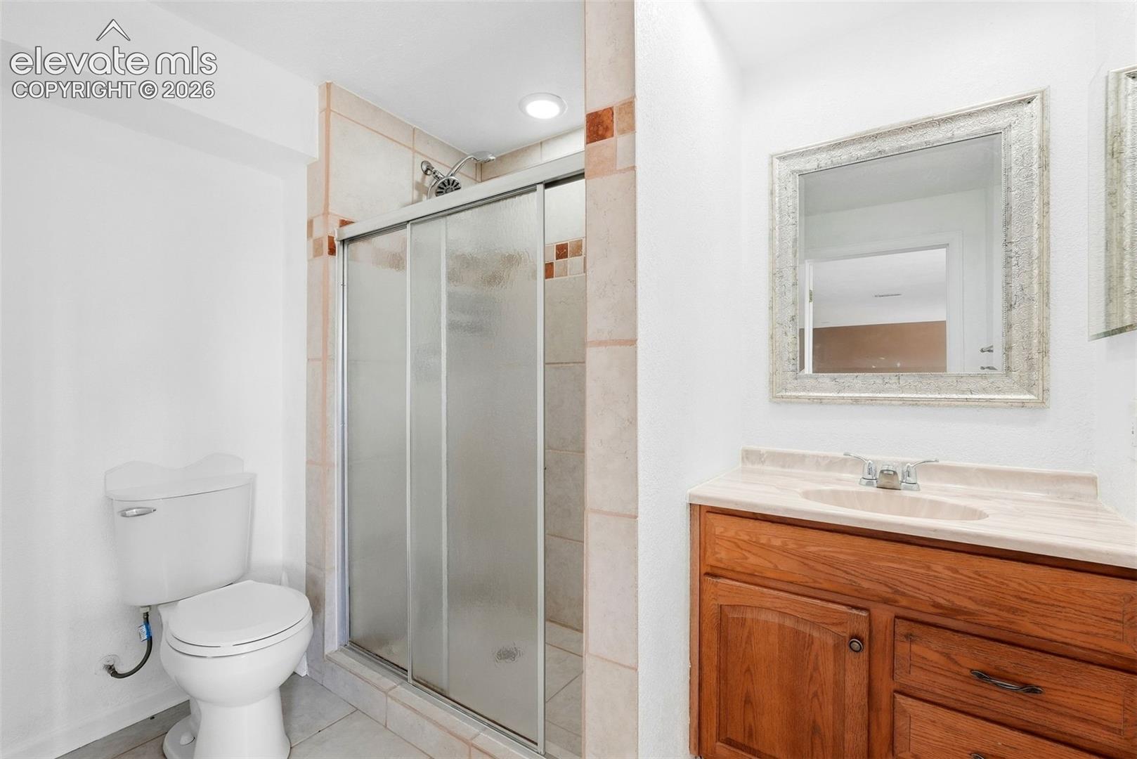 Listing photo 44 for 8931 Oakmont Road