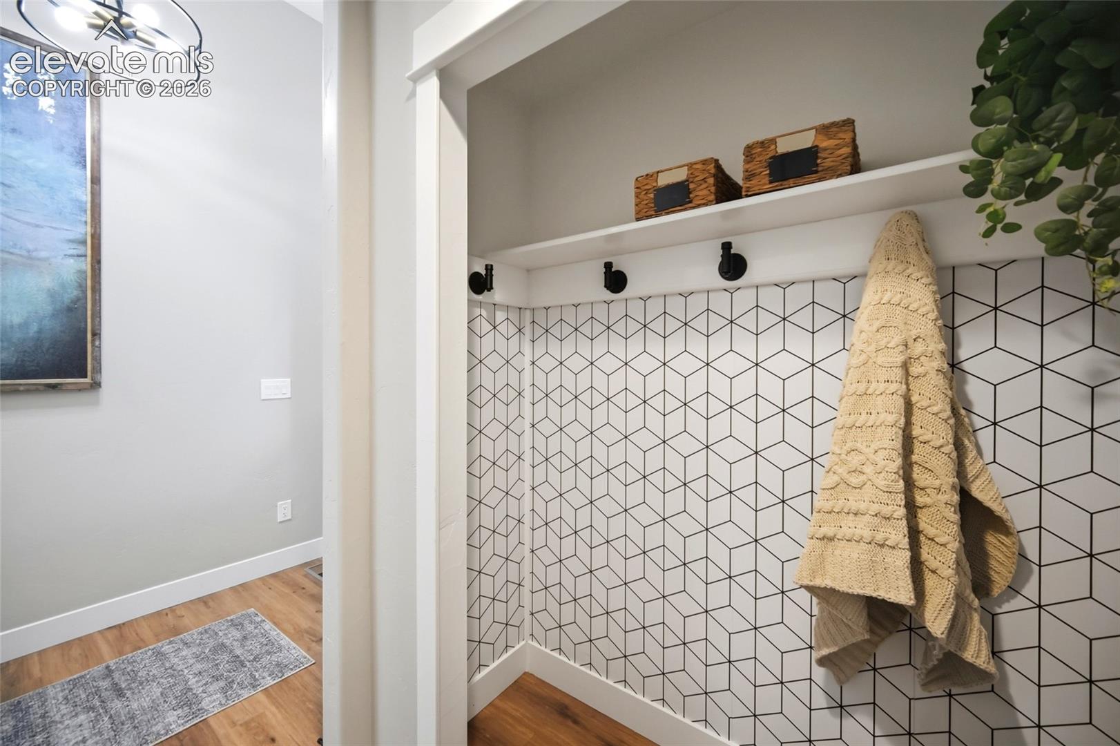 Listing photo 8 for 10540 Wrangell Circle
