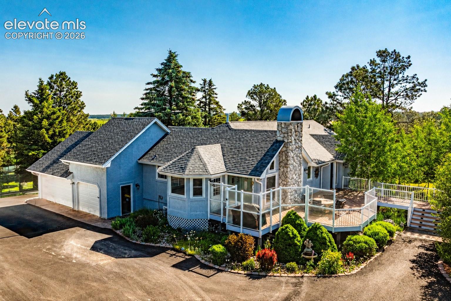Listing photo 5 for 17815 Saddlewood Road