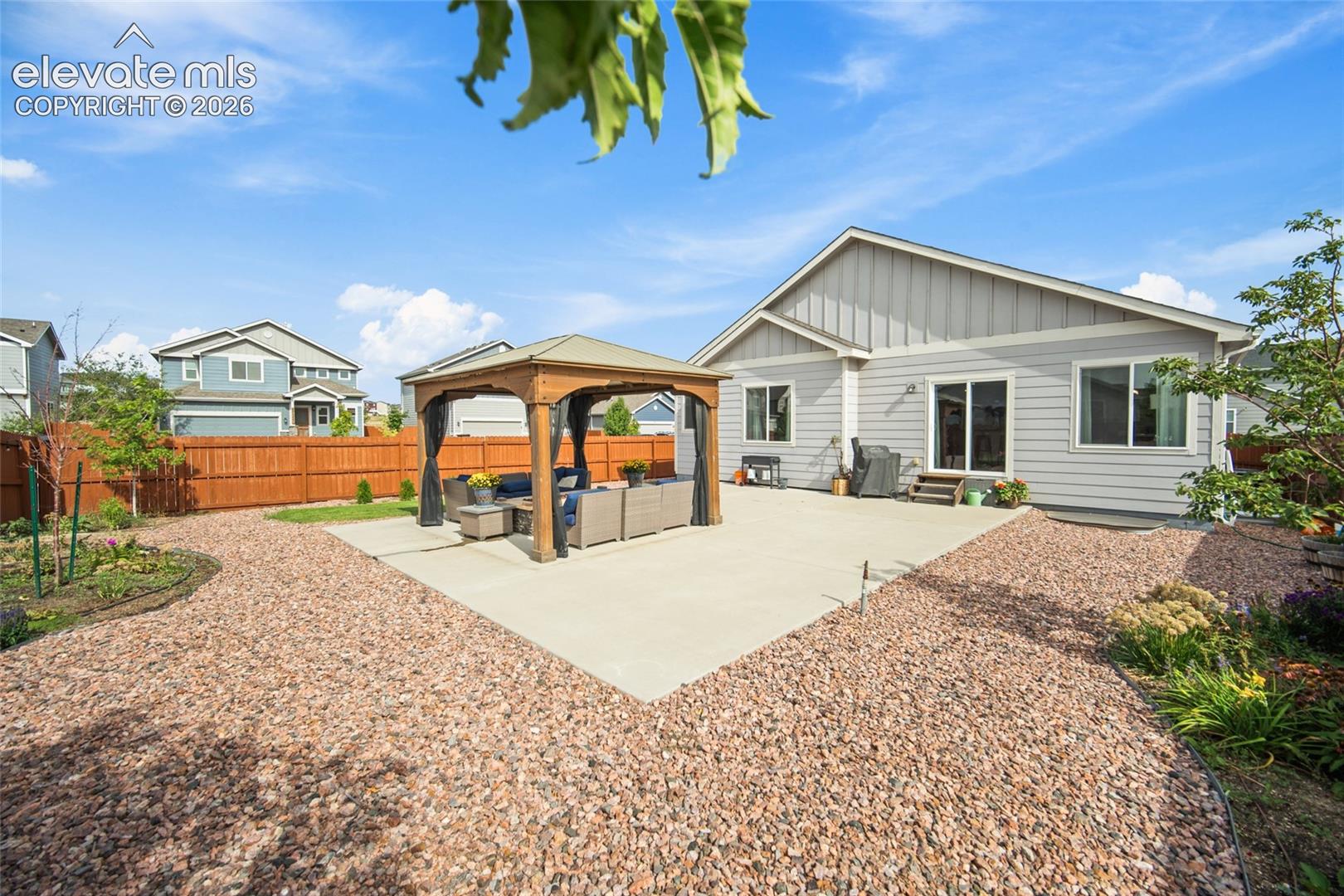 Listing photo 36 for 9790 Vistas Park Drive