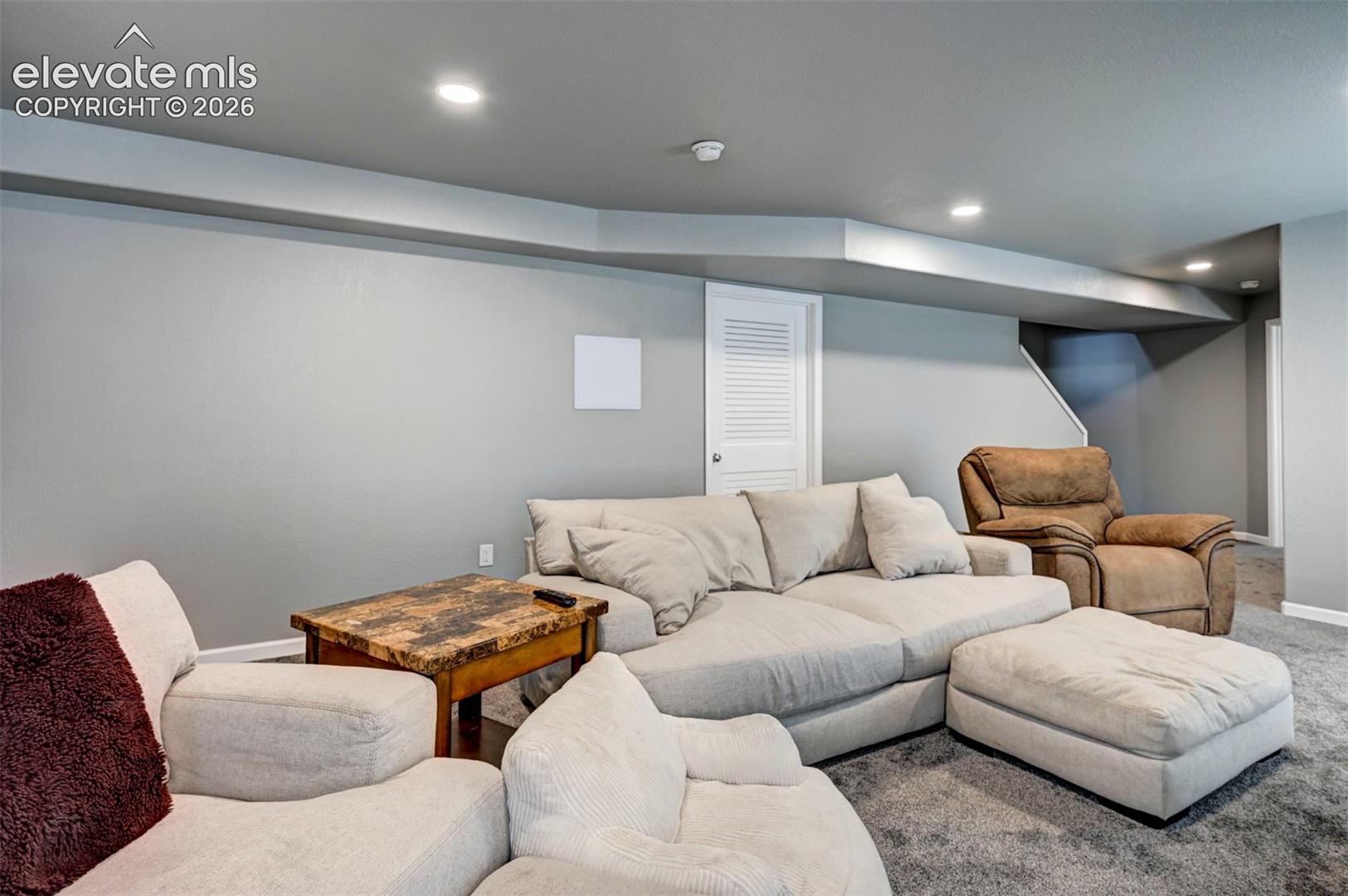 Listing photo 34 for 9428 Torecco Court