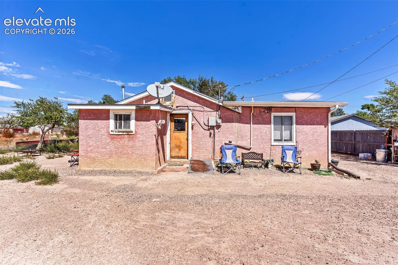 Listing photo 21 for 2120 W 11th Street