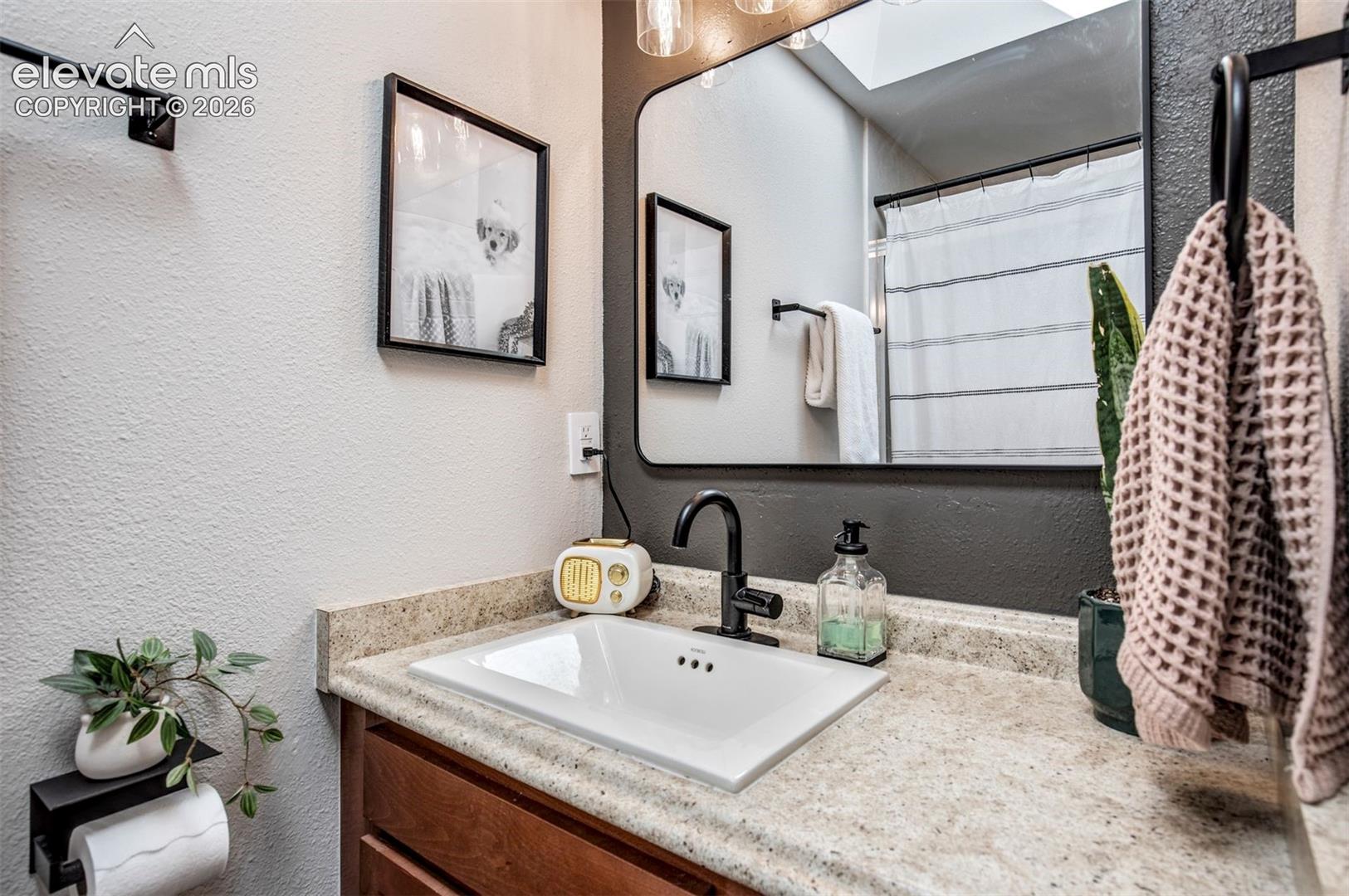Listing photo 17 for 425 Calle Entrada NA