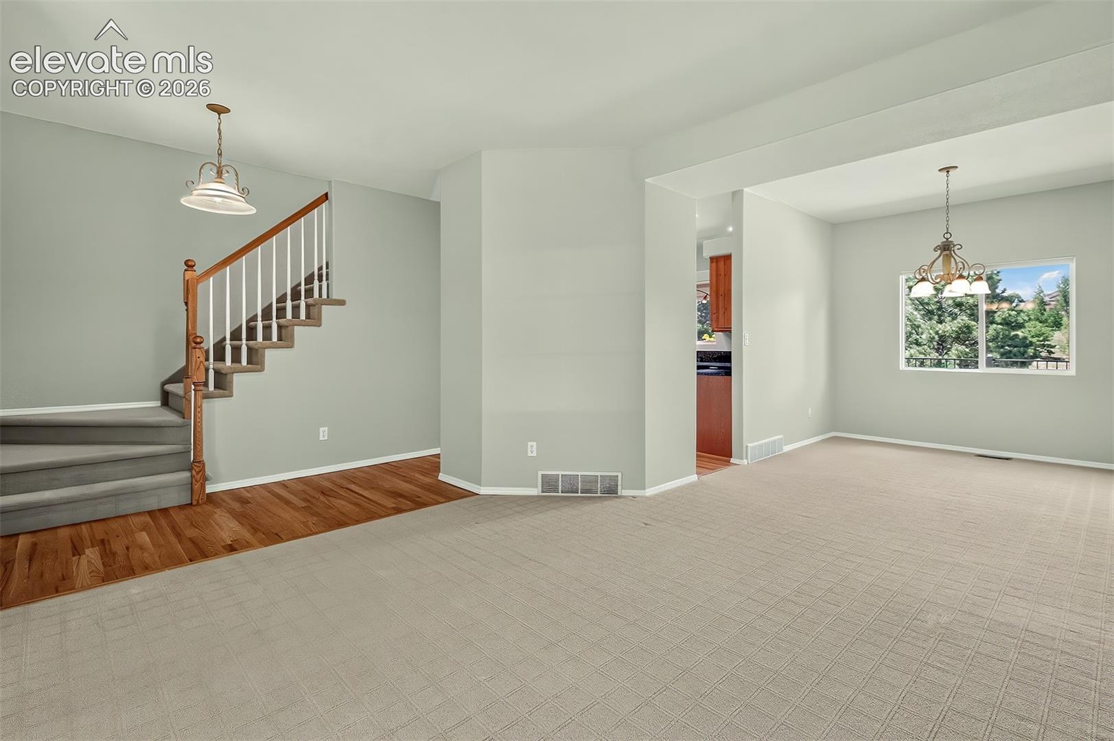 Listing photo 7 for 1136 Lawn Lake Trail