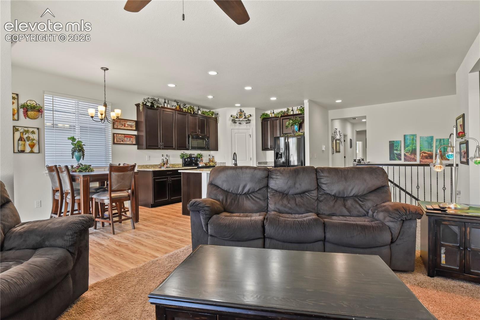 Listing photo 12 for 3921 John Court
